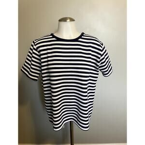 Sag Harbor - Small - Casual Navy & White striped tee